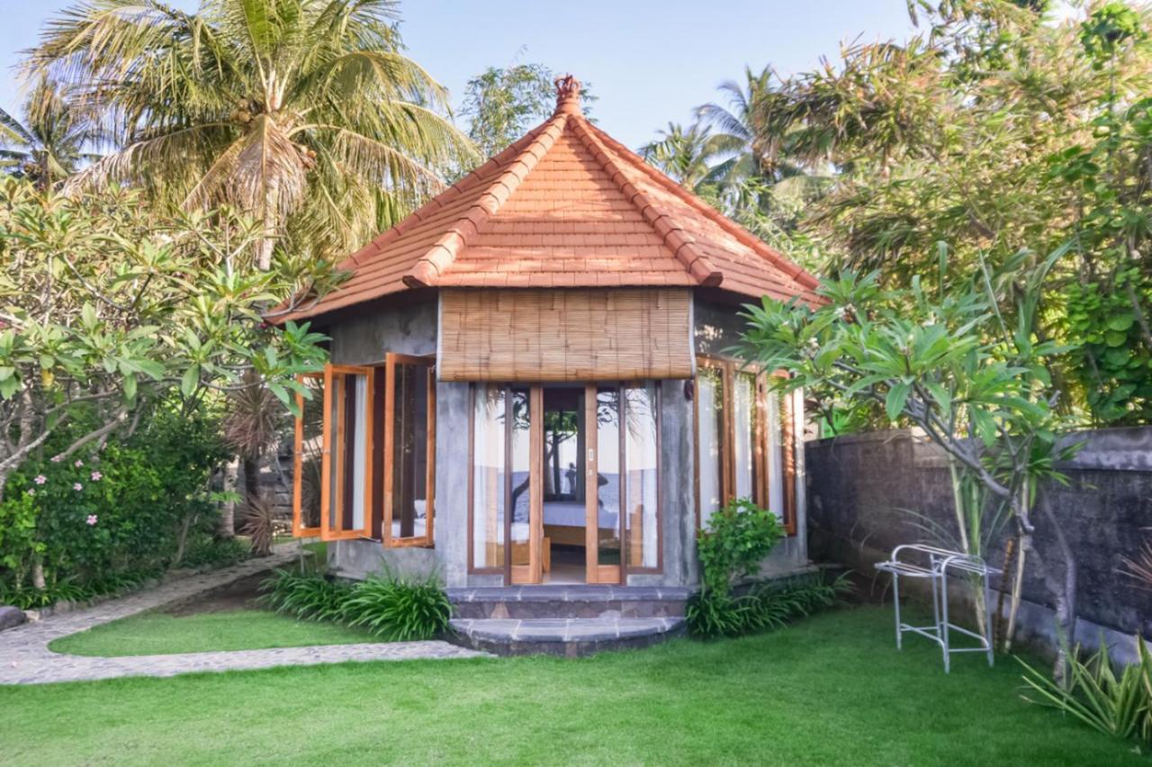 Mojito Beach Villas Kubutambahan  Exterior photo